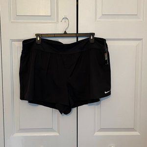 New Nike lined shorts